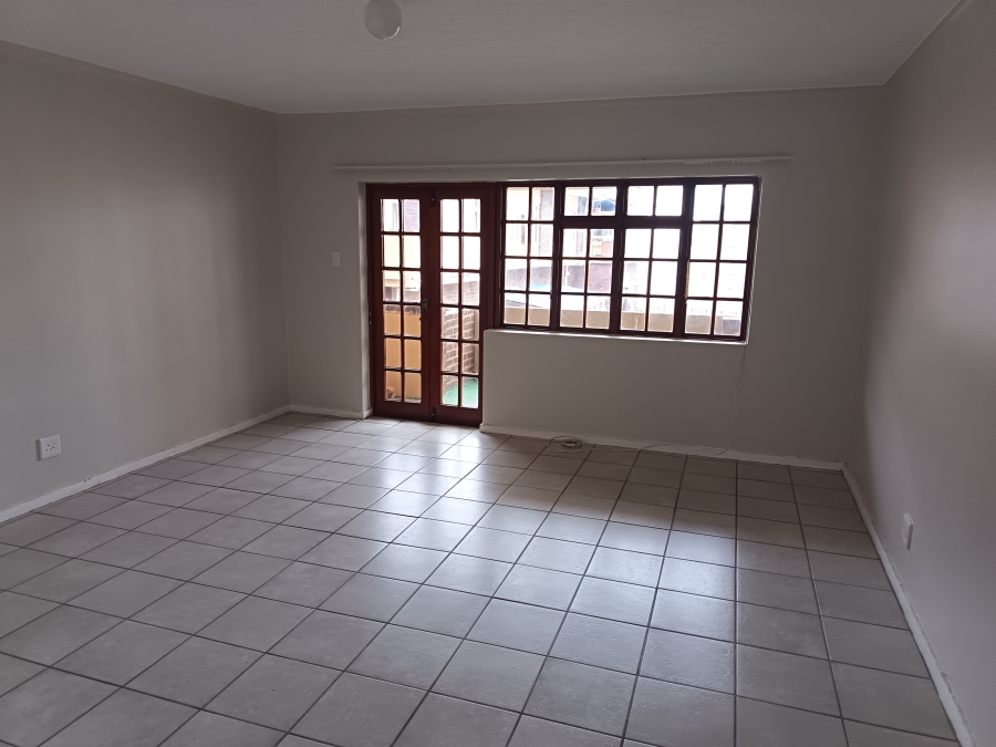 1 Bedroom Property for Sale in Quigney Eastern Cape